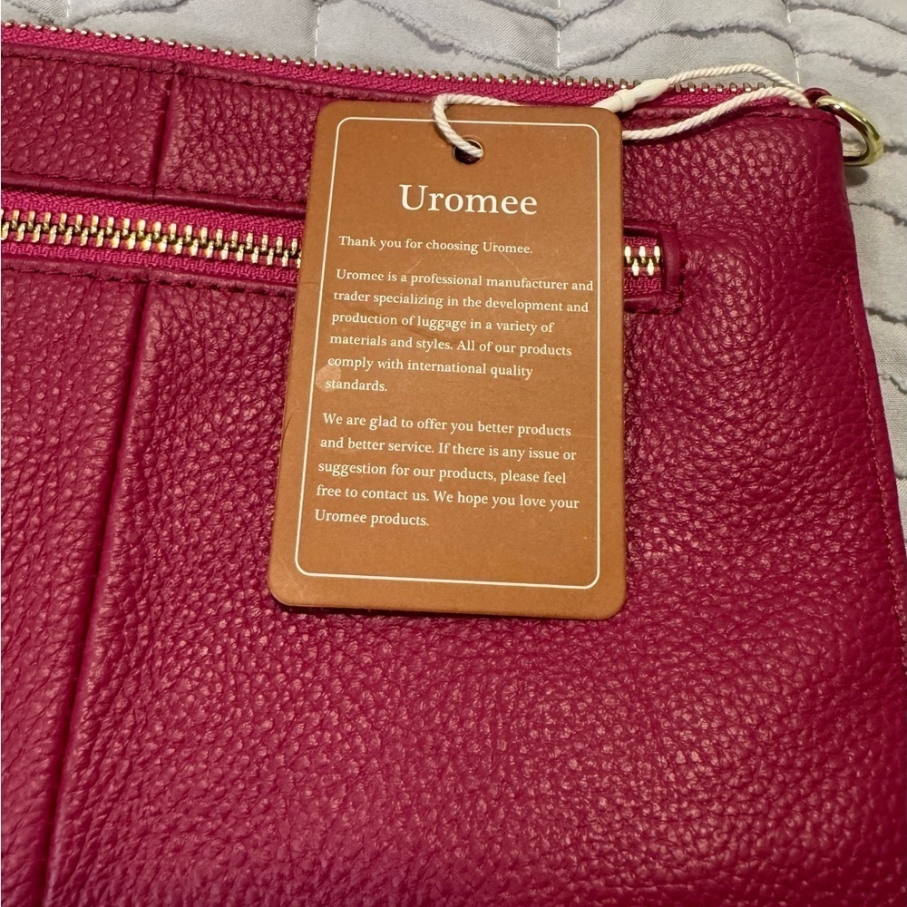 Uromee Wristlet Wallet Clutch Purse.  Dark pink removable chain - Picture 6 of 12